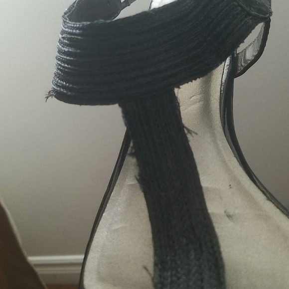 Black sandals - Picture 4 of 6